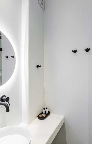 ΑΦΡΟΔΙΤΗ-(37)